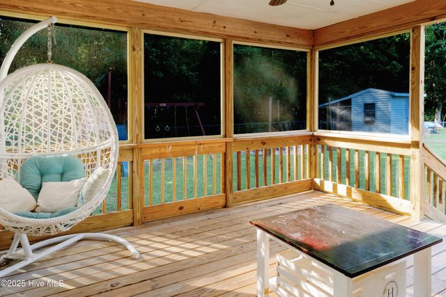 202 Holyoke Drive, Washington, NC 27889