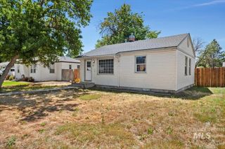 119 Parkhurst Dr, Caldwell, ID 83605