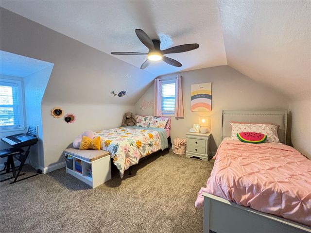 724 W Buchanan Street, Winterset, IA 50273