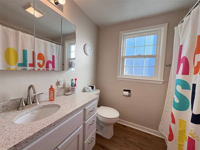 724 W Buchanan Street, Winterset, IA 50273