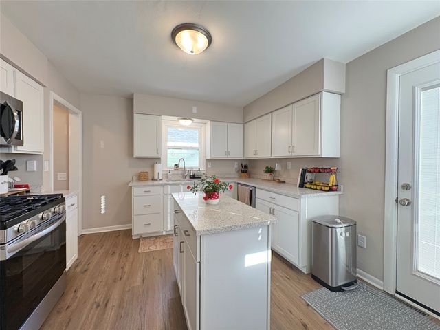 724 W Buchanan Street, Winterset, IA 50273