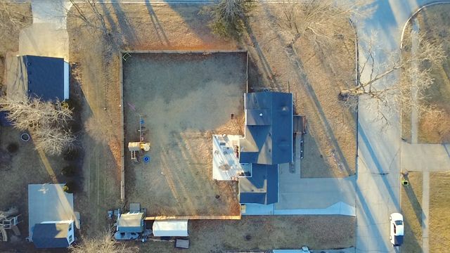 724 W Buchanan Street, Winterset, IA 50273