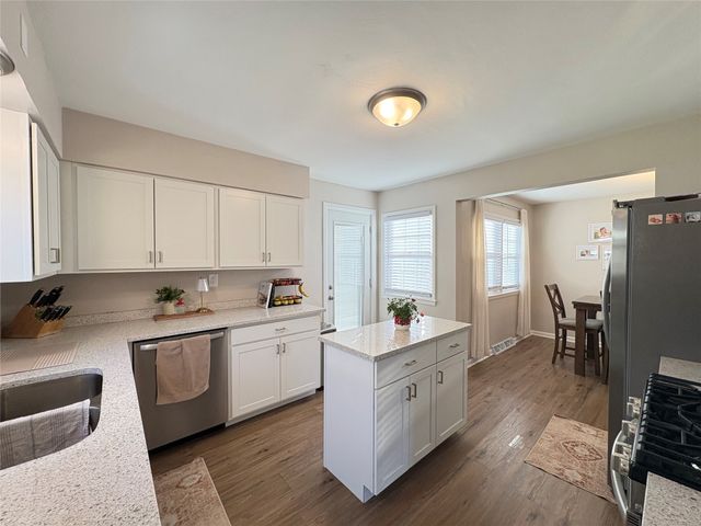 724 W Buchanan Street, Winterset, IA 50273