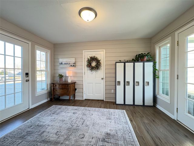 724 W Buchanan Street, Winterset, IA 50273
