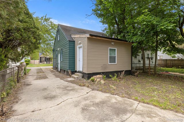 19445 Prevost Street, Detroit, MI 48235