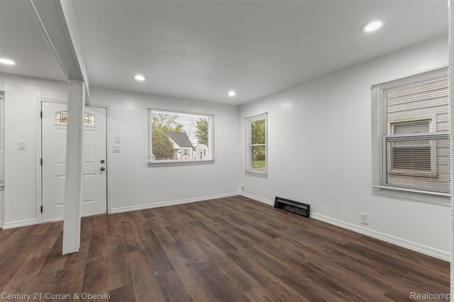 19445 Prevost Street, Detroit, MI 48235