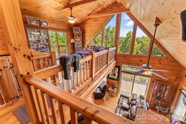 16 Saratoga Drive, Nebo, NC 28761