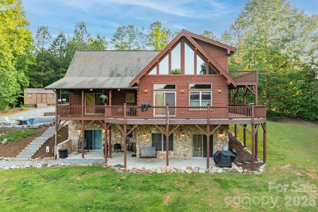 16 Saratoga Drive, Nebo, NC 28761