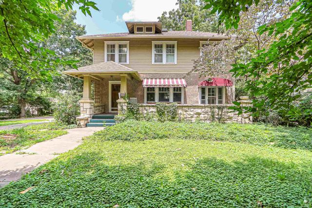 1728 Fairchild, Manhattan, KS 66502