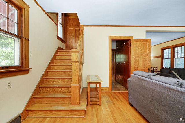 1728 Fairchild, Manhattan, KS 66502
