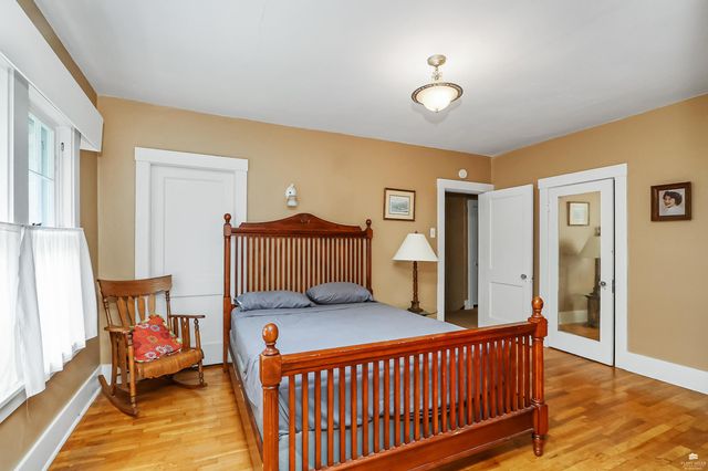 1728 Fairchild, Manhattan, KS 66502