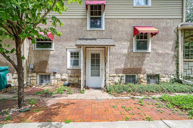 1728 Fairchild, Manhattan, KS 66502