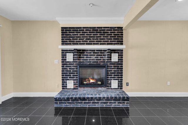 44 Green Island Road, Toms River, NJ 08753