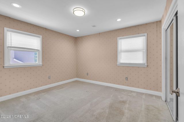 44 Green Island Road, Toms River, NJ 08753
