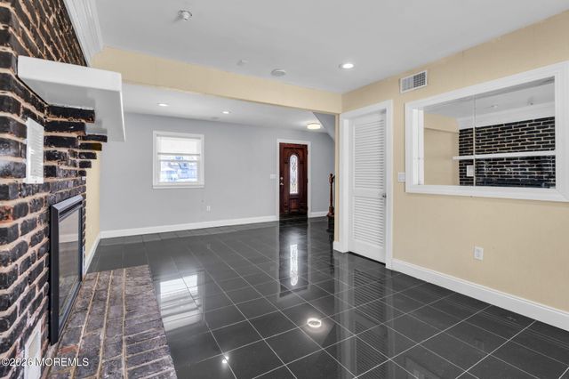 44 Green Island Road, Toms River, NJ 08753