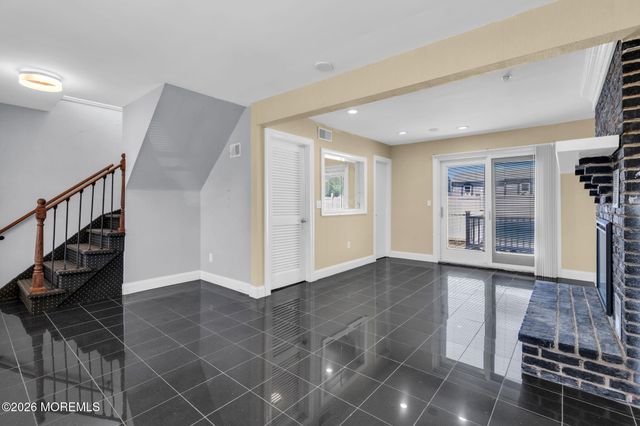 44 Green Island Road, Toms River, NJ 08753
