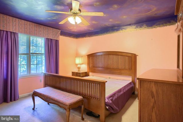 6352 BENNINGTON RD, Mechanicsburg, PA 17050