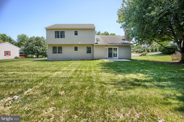 6352 BENNINGTON RD, Mechanicsburg, PA 17050