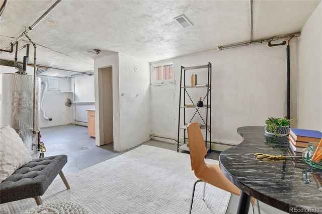 662 S Washington Street S, Denver, CO 80209