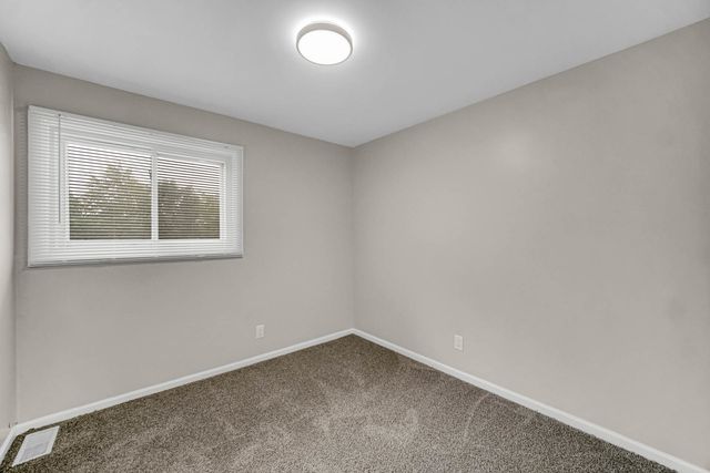 451 YORKSHIRE Square 451, Bolingbrook, IL 60440