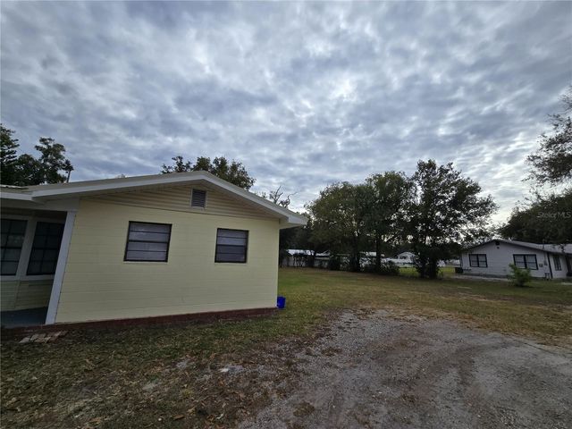 2301 MOODY AVENUE, Plant City, FL 33563