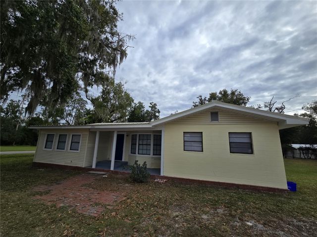 2301 MOODY AVENUE, Plant City, FL 33563