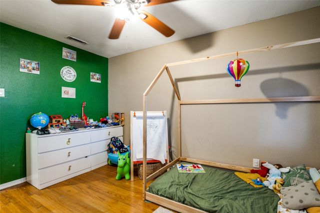 10523 Castlerock Drive, Dallas, TX 75217