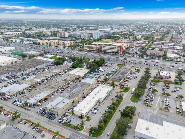 7801 NW 95th Street, Hialeah Gardens, FL 33016