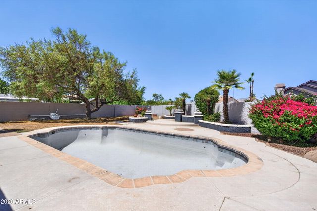 6346 E CAMELOT Drive, Mesa, AZ 85215