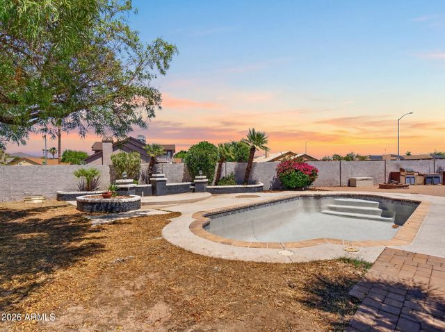 6346 E CAMELOT Drive, Mesa, AZ 85215
