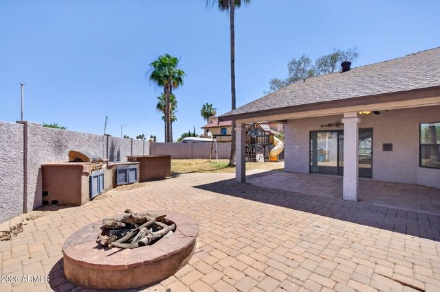 6346 E CAMELOT Drive, Mesa, AZ 85215