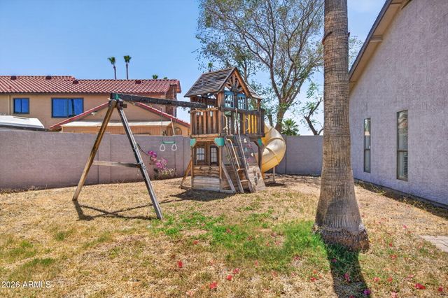 6346 E CAMELOT Drive, Mesa, AZ 85215