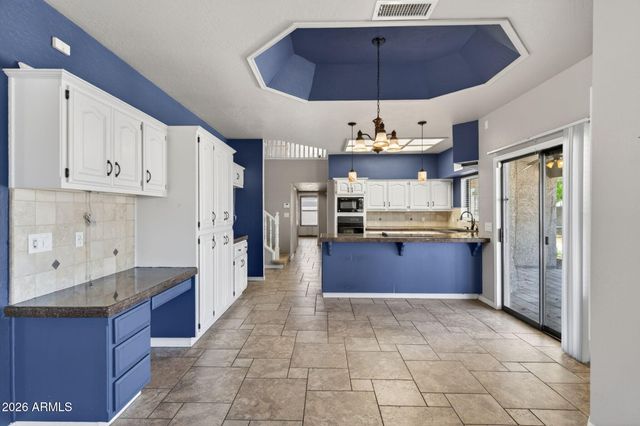 6346 E CAMELOT Drive, Mesa, AZ 85215