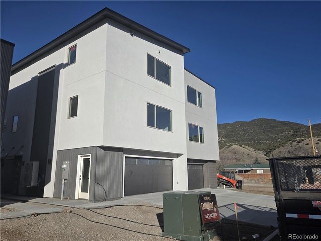 518 Dreamers Cir, Salida, CO 81201