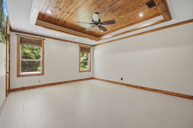 1822 Stonehaven Court, Tyler, TX 75703