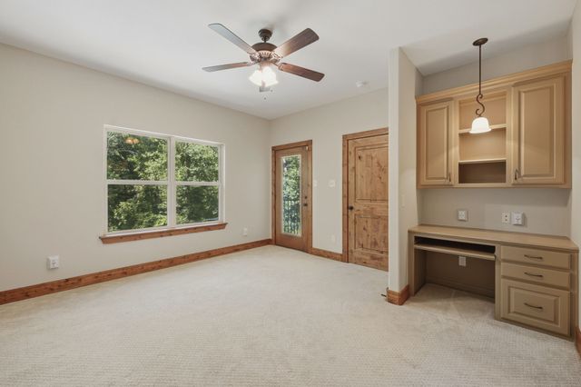 1822 Stonehaven Court, Tyler, TX 75703