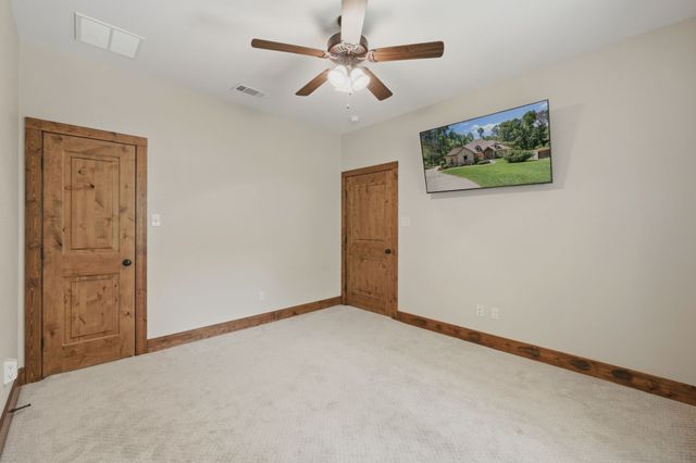 1822 Stonehaven Court, Tyler, TX 75703