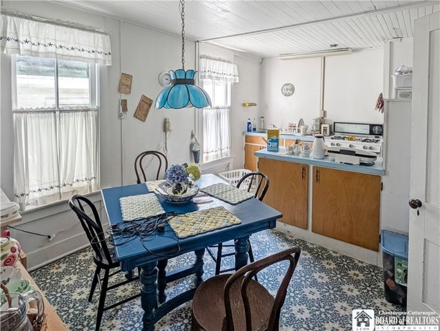 29 Whitfield Avenue, Chautauqua, NY 14722