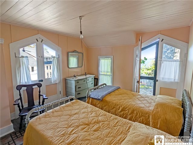 29 Whitfield Avenue, Chautauqua, NY 14722