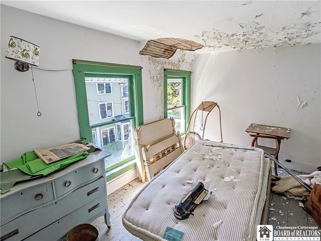 29 Whitfield Avenue, Chautauqua, NY 14722