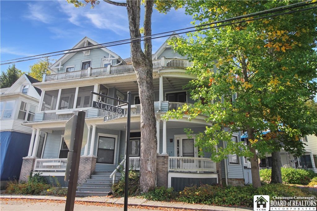 29 Whitfield Avenue, Chautauqua, NY 14722