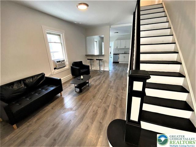 517 Thomas Street, Bethlehem City, PA 18015