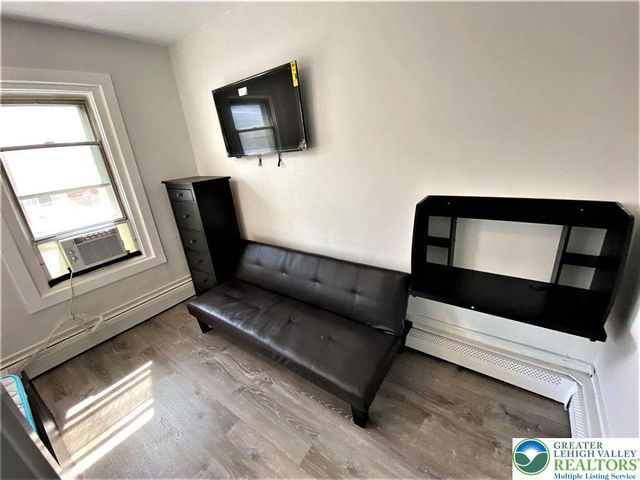 517 Thomas Street, Bethlehem City, PA 18015