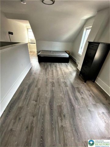 517 Thomas Street, Bethlehem City, PA 18015