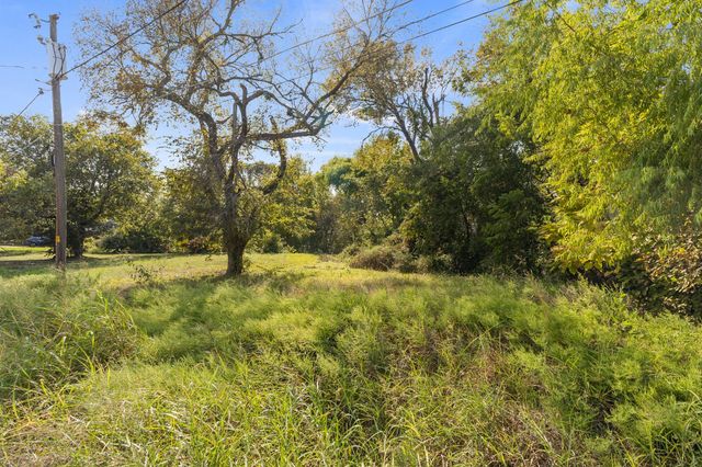 117 Lamar Street, Terrell, TX 75160