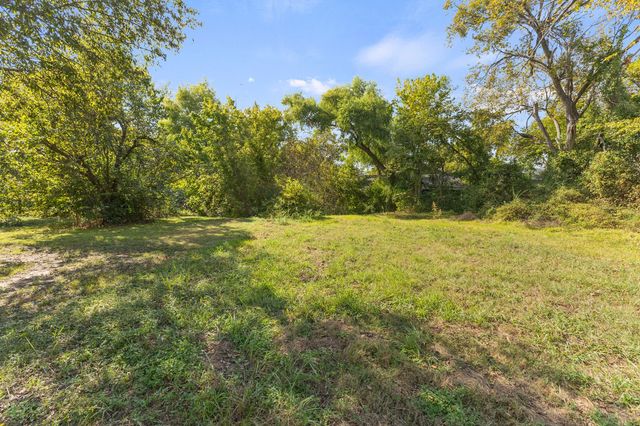 117 Lamar Street, Terrell, TX 75160