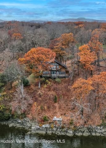 54 Deak Lane, Saugerties, NY 12477