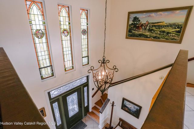 54 Deak Lane, Saugerties, NY 12477