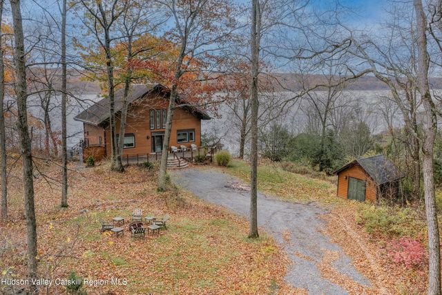 54 Deak Lane, Saugerties, NY 12477