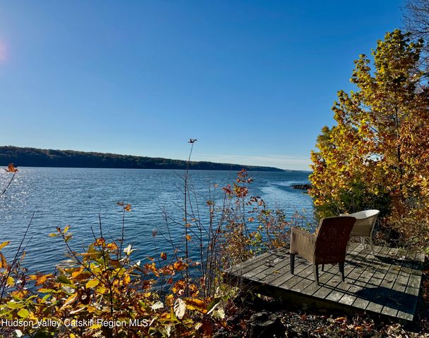 54 Deak Lane, Saugerties, NY 12477